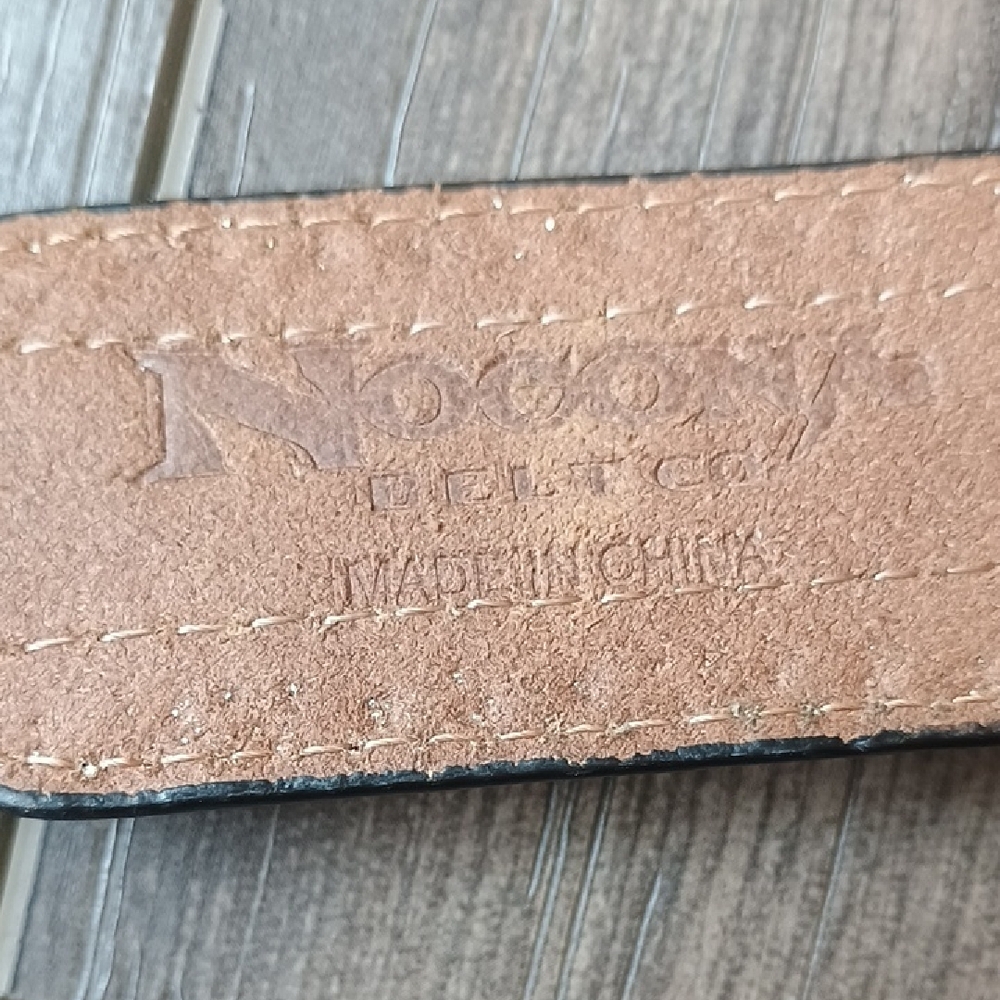 Nocona Brown and Silver Belt Bag - Picture 7 of 13